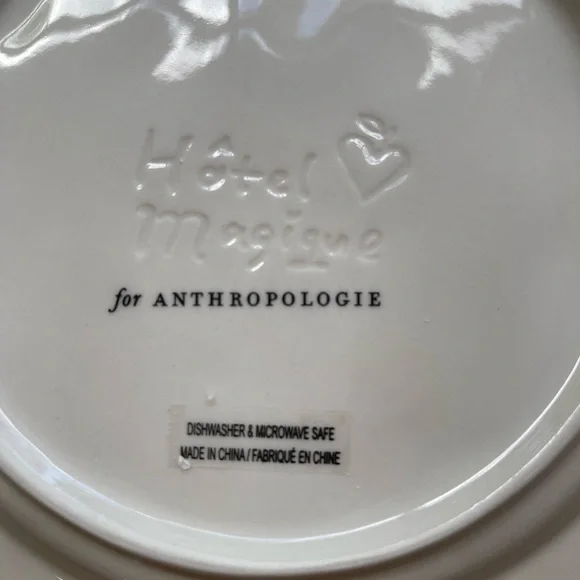 Anthropologie Hotel Magique collection, NWT “Art and Kisses” platter & 2 plates - Picture 2 of 16